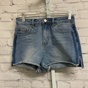 LULU'S - Cutoff Cheeky Shorts